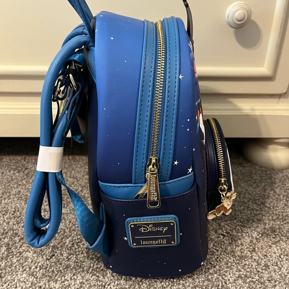 NWT Disney Peter Pan Glow in the Dark Mini Backpack - Picture 3 of 5